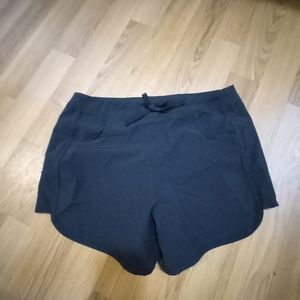 Magellan L Fish Gear Girls Water Repellant Black Shorts Kids